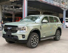 FORD EVEREST PLATINUM 2.0L 4x2 AT